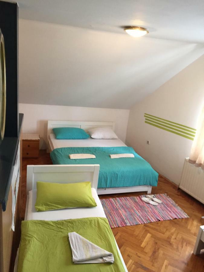 Hostel Lega House Osijek Exterior foto